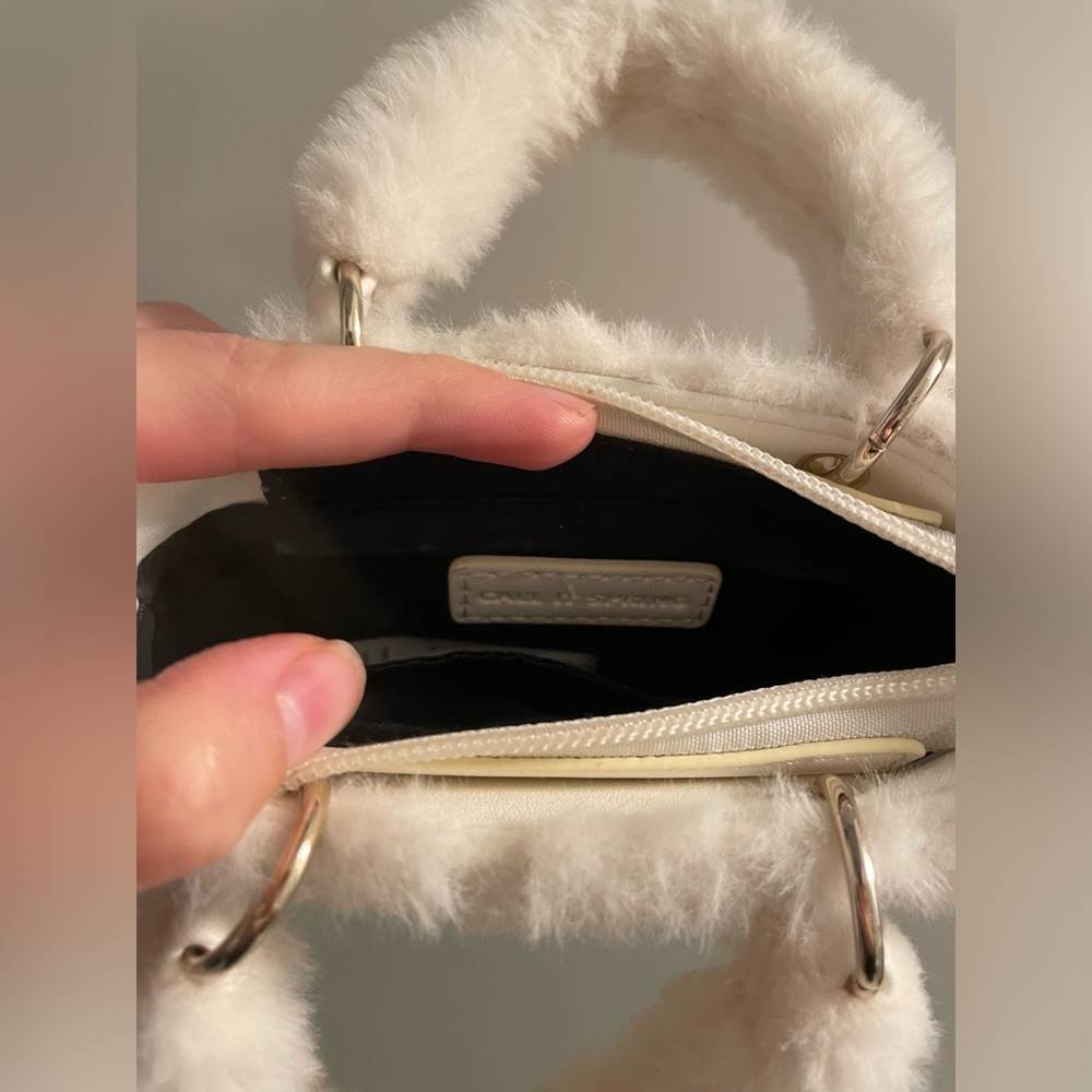 Mini fluffy bag - Picture 4 of 9